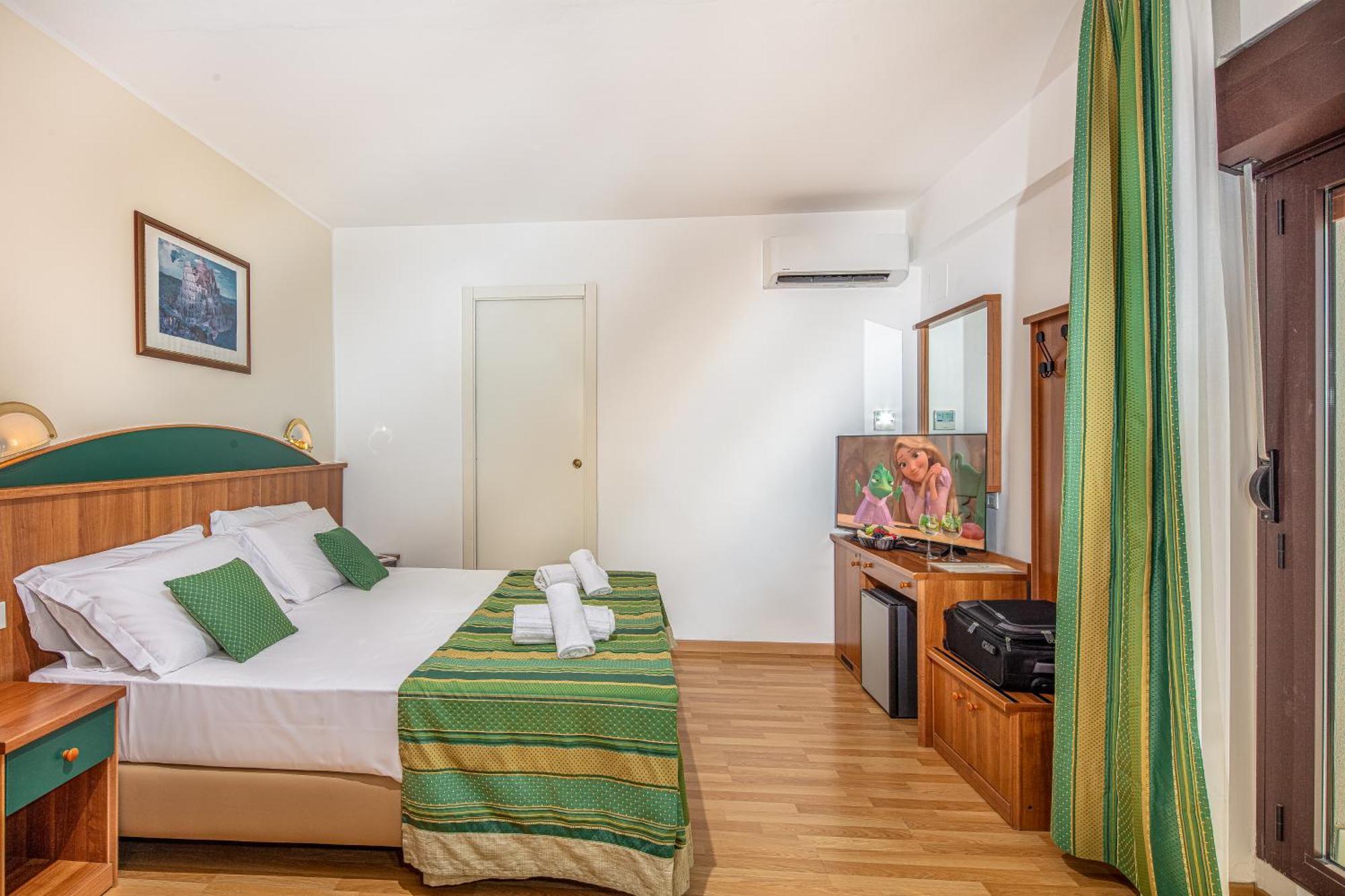 Hotel Bembo Bibione Exteriör bild