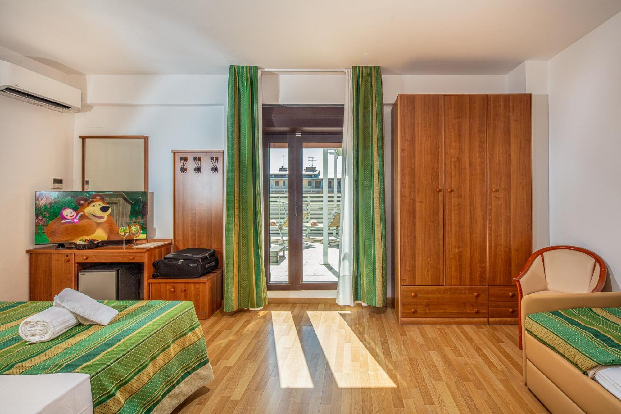 Hotel Bembo Bibione Exteriör bild