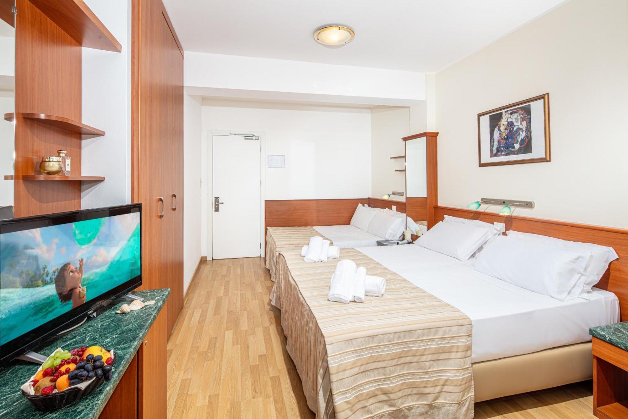 Hotel Bembo Bibione Exteriör bild